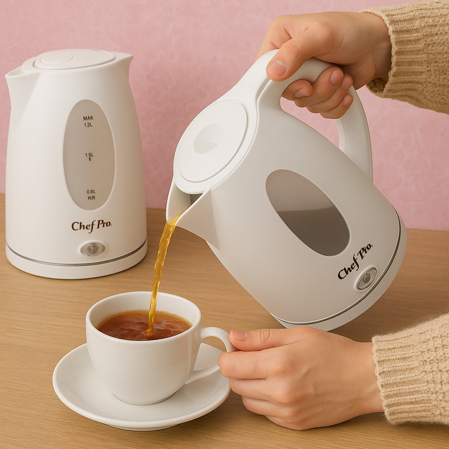 Fast-Boiling Electric Kettle Fast-Boiling Electric Kettle